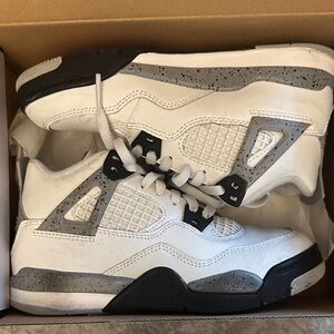Jordan 4 Retro OG Kids Sneakers White and Gray